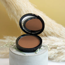Load image into Gallery viewer, Bronzer_4.png
