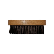 Load image into Gallery viewer, Beard Nylon Brush_2.png
