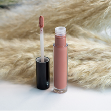 Load image into Gallery viewer, Lip Gloss_4.png
