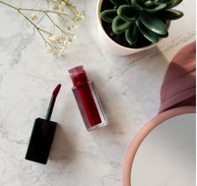 Load image into Gallery viewer, Matte Lip Stain_3.png
